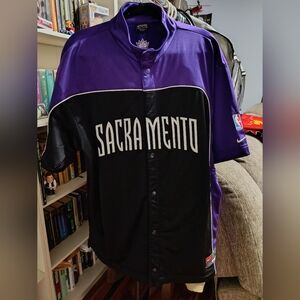 Vintage Nike Sacramento Kings Purple and Black Men's Warm Up Jacket Size Large
